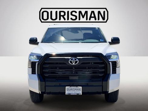 Used 2025 Toyota Tundra SR w/ SR Tow Package AWD/4WD image 24