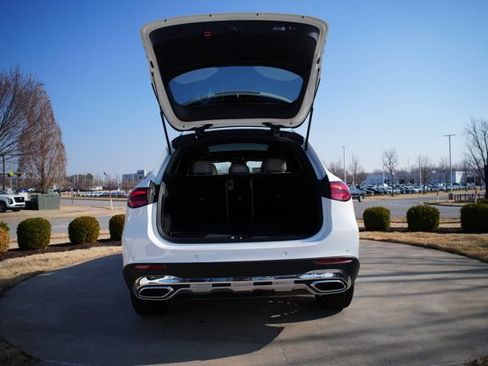 Used 2026 Mercedes-Benz GLC 300 image 10