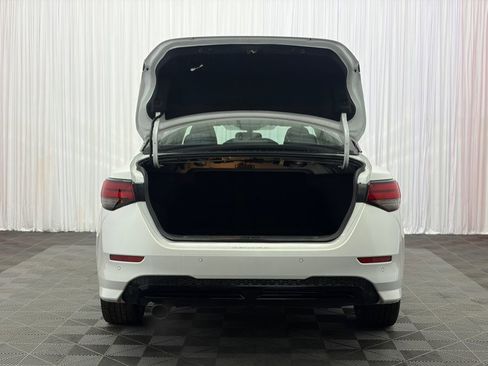 Used 2022 Nissan Sentra SR w/ Midnight Edition FWD image 33