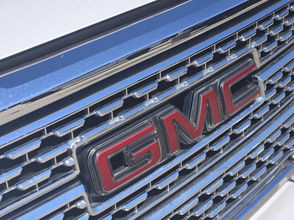 Used 2021 GMC Sierra 1500 Denali w/ Driver Alert Package II AWD/4WD image 13