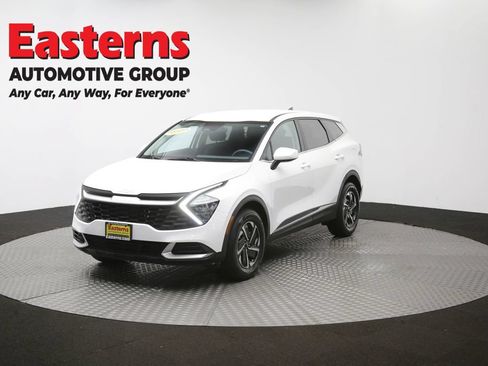 Used 2023 Kia Sportage LX AWD/4WD image 54
