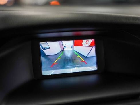 Used 2016 Ford Focus SE FWD image 7