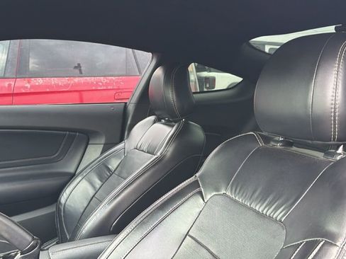 Used 2020 Ford Mustang GT Premium w/ GT Performance Package RWD image 10