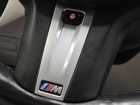 Used 2018 BMW M550i xDrive image 26