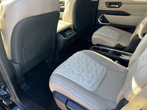 New 2026 Nissan Armada Platinum Reserve w/ Accent Package AWD/4WD image 19