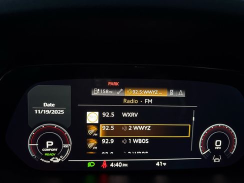 Used 2022 Audi e-tron GT Premium Plus w/ Performance Package image 33