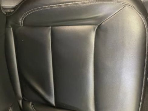 Used 2022 Ford Explorer XLT w/ Equipment Group 202A image 18