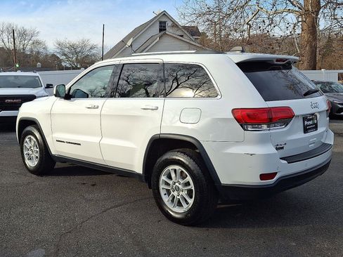 Used 2019 Jeep Grand Cherokee Laredo image 6