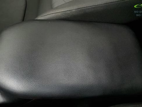 Used 2023 Toyota RAV4 XLE w/ Convenience Package FWD image 67