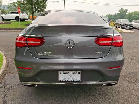 Used 2019 Mercedes-Benz GLC 300 4MATIC Coupe image 5