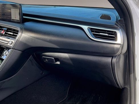 Used 2025 Genesis G70 3.3T Advanced w/ Sport Prestige Package image 16