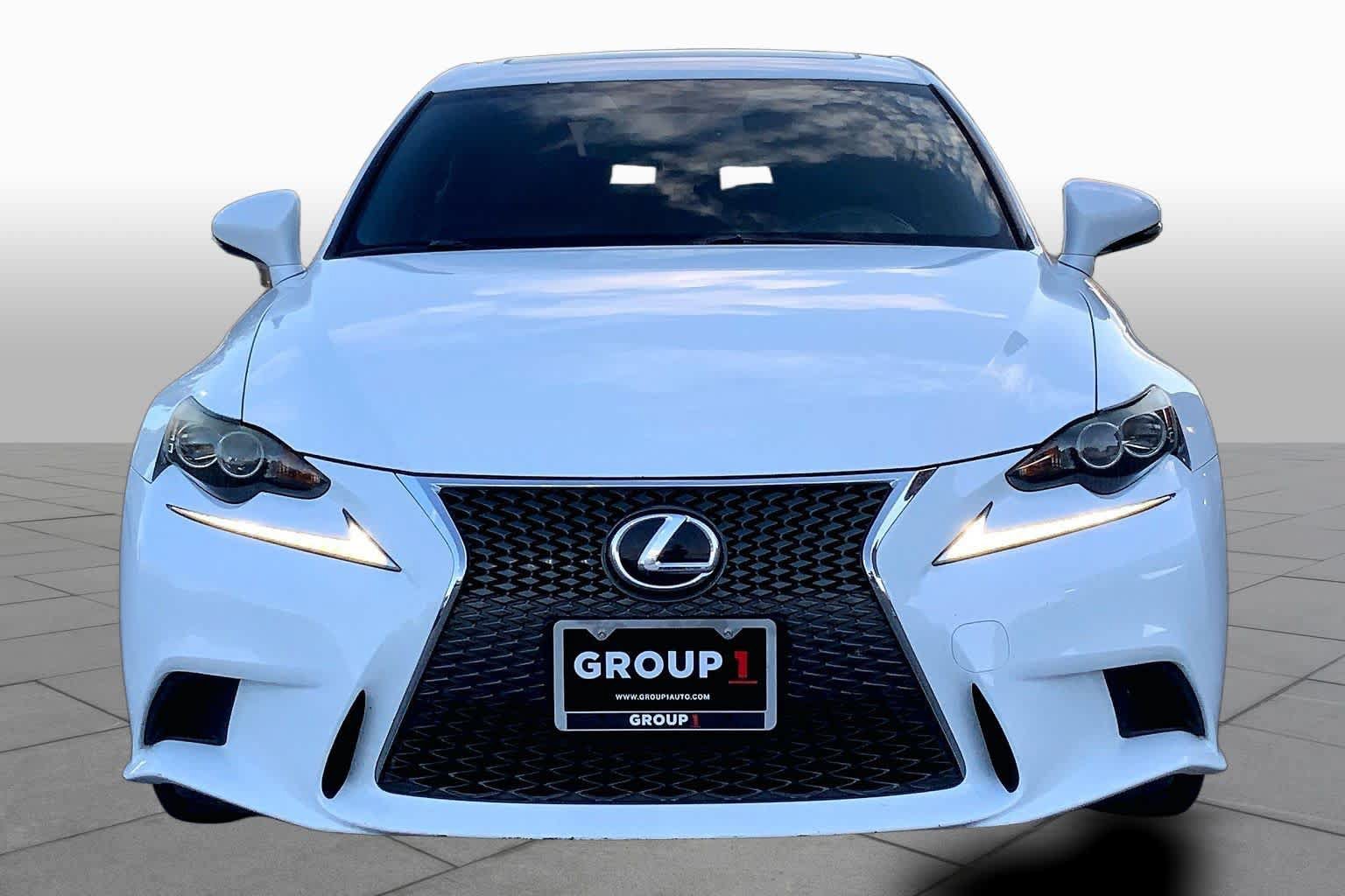Used 2014 Lexus IS 350 w/ F Sport Package RWD image 4