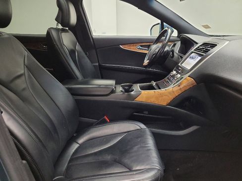 Used 2016 Lincoln MKX Select w/ Select Plus Package image 21