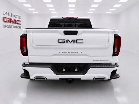 New 2026 GMC Sierra 1500 Denali Ultimate AWD/4WD image 9