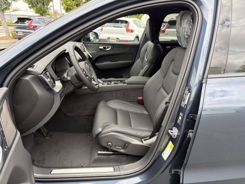 New 2026 Volvo XC60 T8 Ultra w/ Climate Package PRO AWD/4WD image 13
