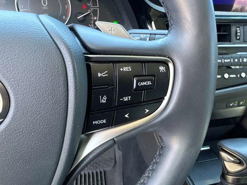 Certified 2024 Lexus ES 350 w/ Premium Package image 28