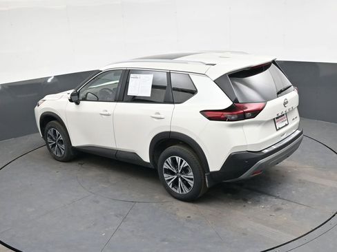 Used 2023 Nissan Rogue SV w/ SV Premium Package image 29