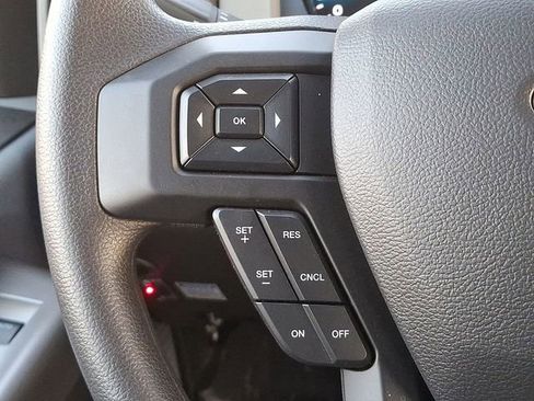 Used 2023 Ford F650 2WD Regular Cab Super Duty image 19