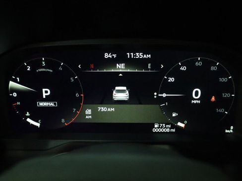 New 2025 Mitsubishi Outlander SE image 9