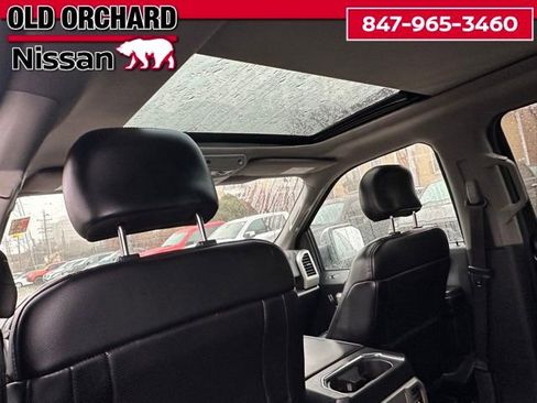 Used 2017 Ford F150 Lariat w/ Equipment Group 502A Luxury image 12