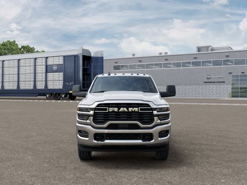 New 2026 RAM 2500 Tradesman w/ Chrome Appearance Group AWD/4WD image 6