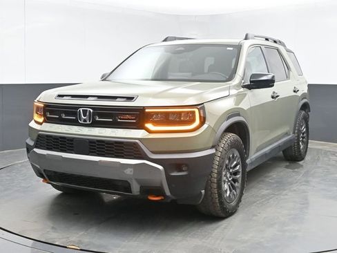 Used 2026 Honda Passport TrailSport image 5