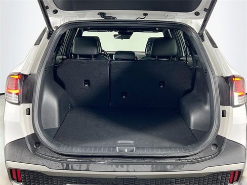 Used 2024 Kia Sportage X-Line w/ X-Line Premium Package image 27