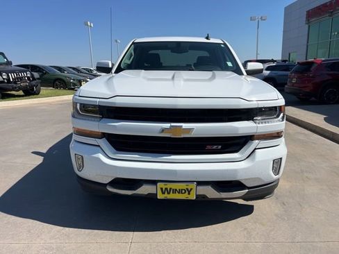Used 2018 Chevrolet Silverado 1500 LT w/ All Star Edition image 2