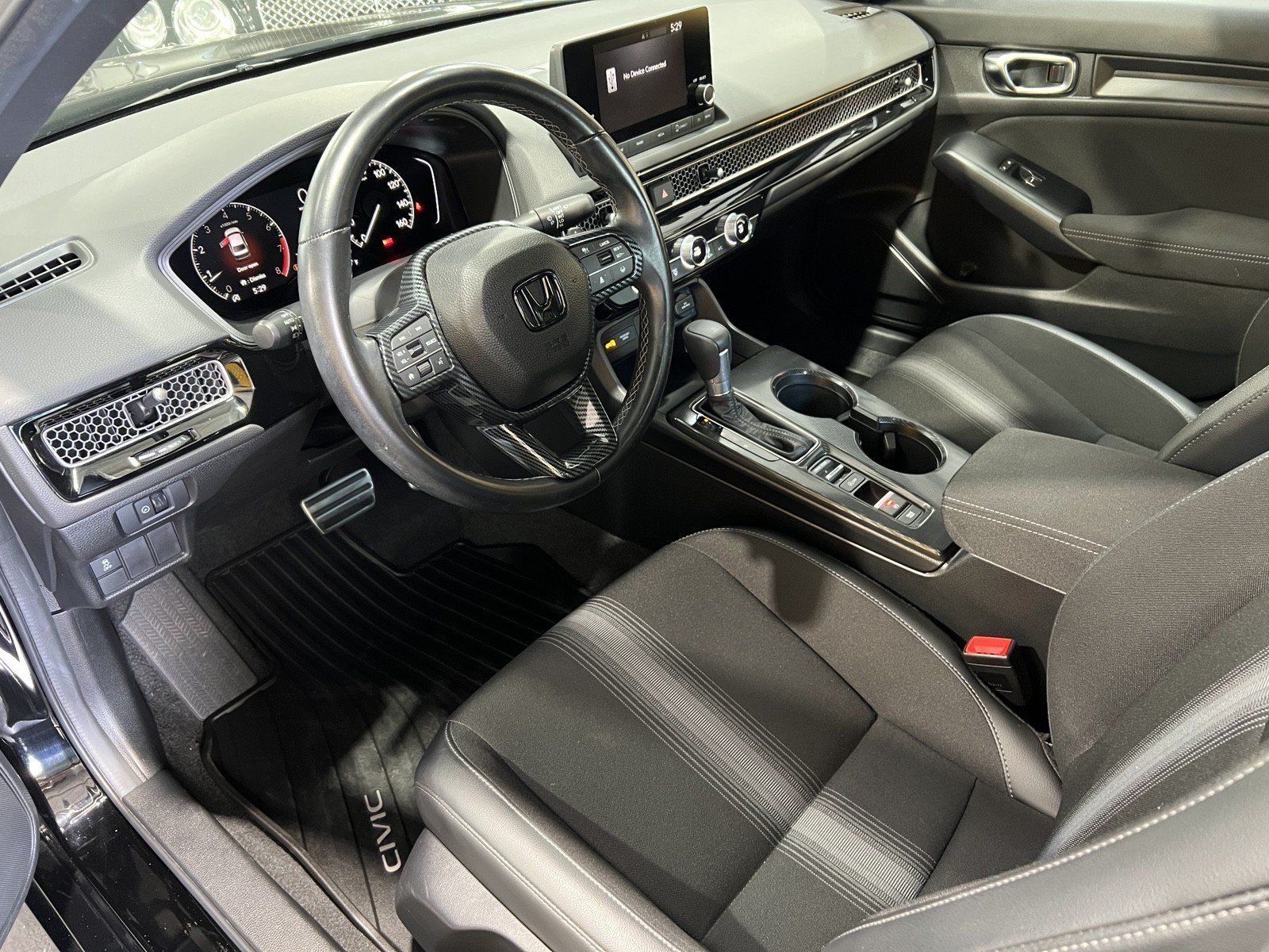 Used 2025 Honda Civic Sport image 13