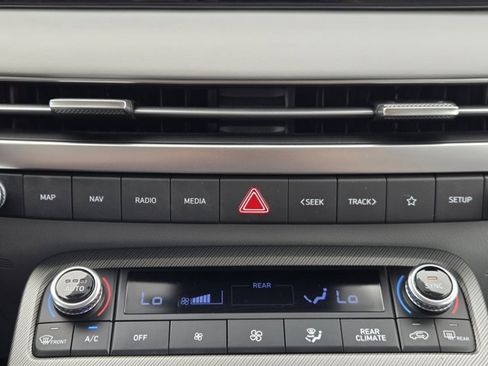 Used 2025 Hyundai Palisade SEL image 17