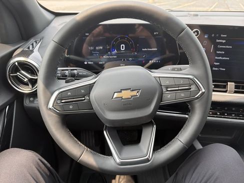 New 2027 Chevrolet Equinox LT w/ Convenience Package II AWD/4WD image 18