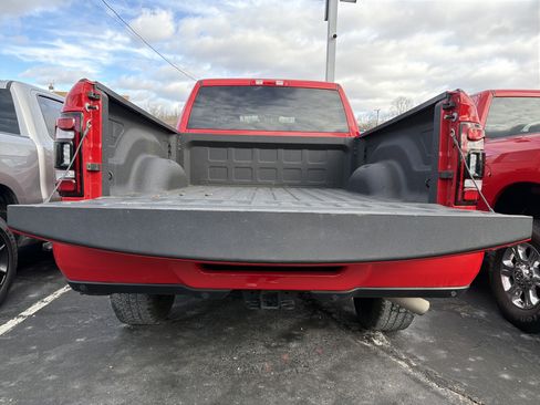 Certified 2024 RAM 2500 Big Horn w/ Night Edition image 9