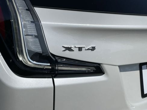 Certified 2024 Cadillac XT4 Sport FWD image 40