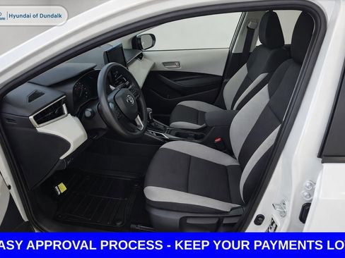 Used 2024 Toyota Corolla LE image 12