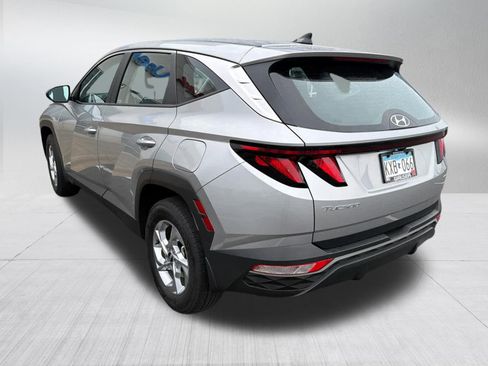 Used 2023 Hyundai Tucson SE AWD/4WD image 9