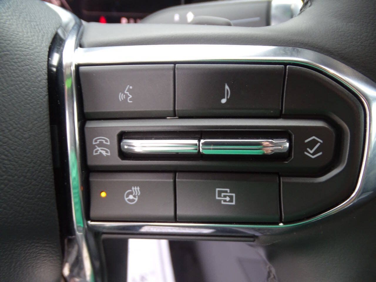 Used 2025 GMC Acadia AWD Elevation w/ Elevation Premium Package image 20