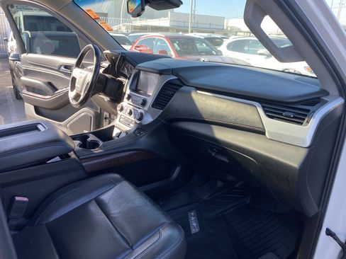Used 2018 GMC Yukon SLT w/ Premium Edition image 26