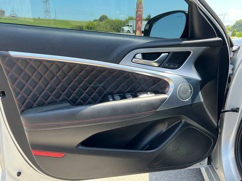Used 2019 Genesis G70 3.3T Advanced w/ Sport Package RWD image 13