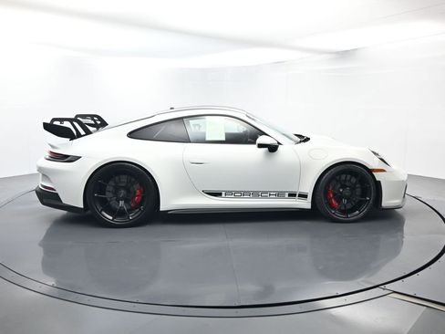 Certified 2022 Porsche 911 GT3 image 16