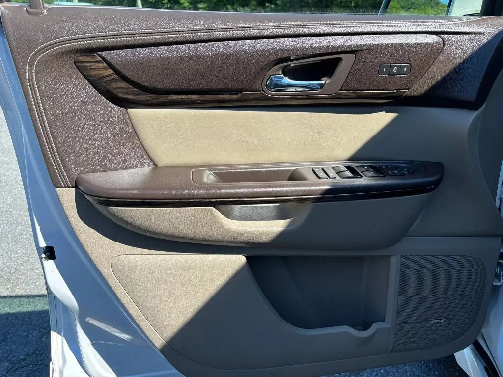 Used 2016 GMC Acadia Denali AWD/4WD image 13