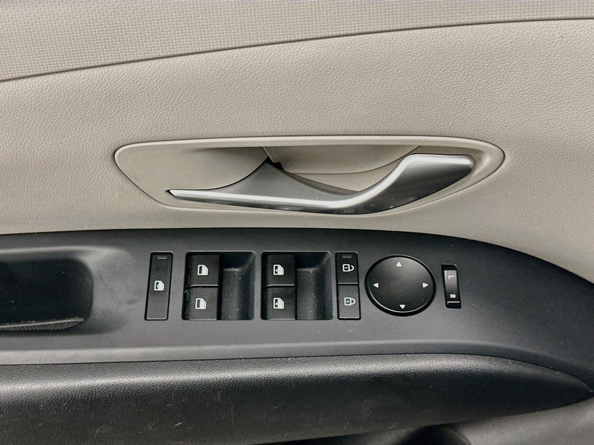 Used 2025 Hyundai Tucson SEL AWD/4WD image 15