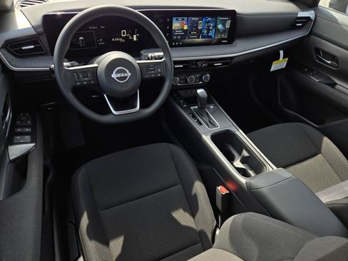 New 2026 Nissan Kicks S image 16