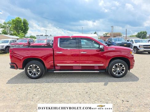 Used 2024 Chevrolet Silverado 1500 High Country w/ Technology Package AWD/4WD image 7
