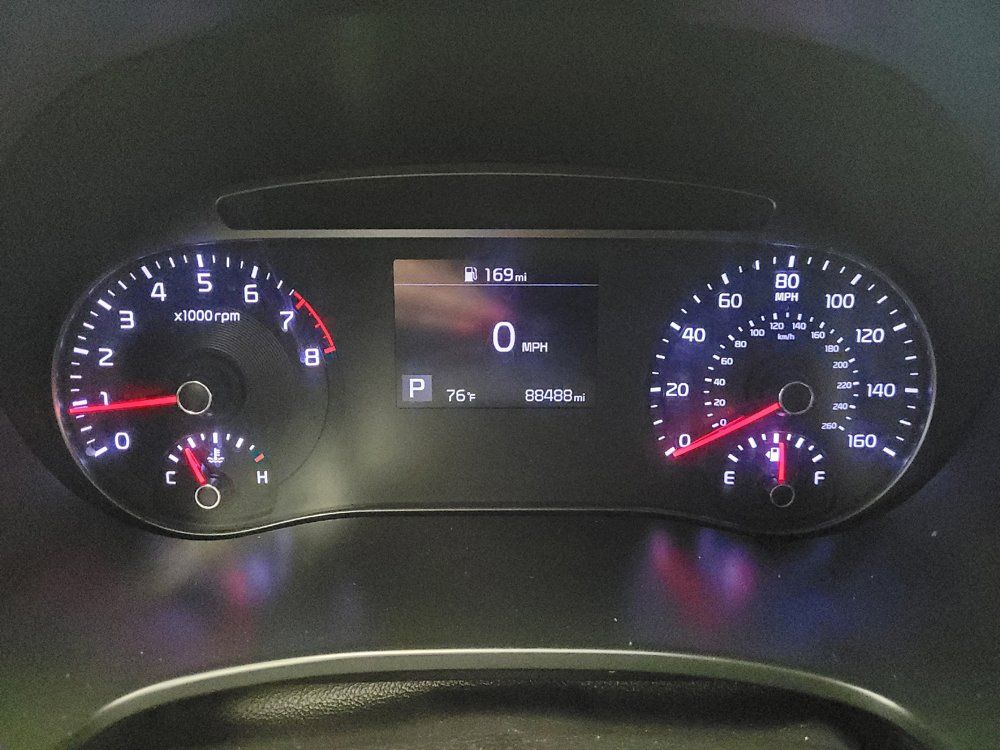 Used 2020 Kia Soul LX FWD image 23