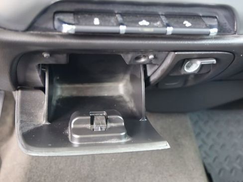 Used 2017 Chevrolet Silverado 1500 LT w/ All Star Edition AWD/4WD image 20