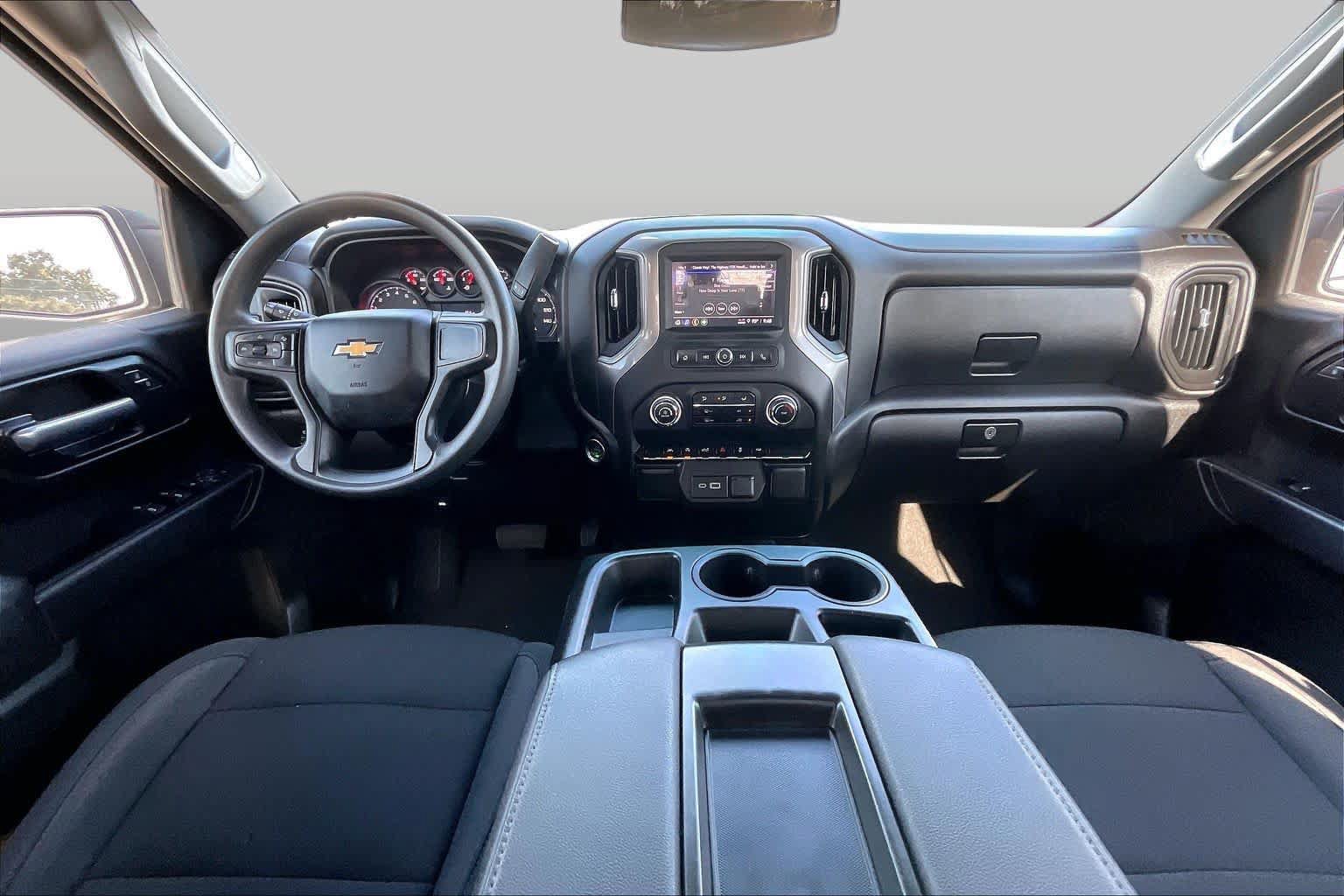 Certified 2026 Chevrolet Silverado 1500 Custom RWD image 15