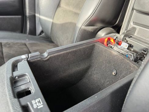 Used 2019 Jeep Grand Cherokee Altitude image 26