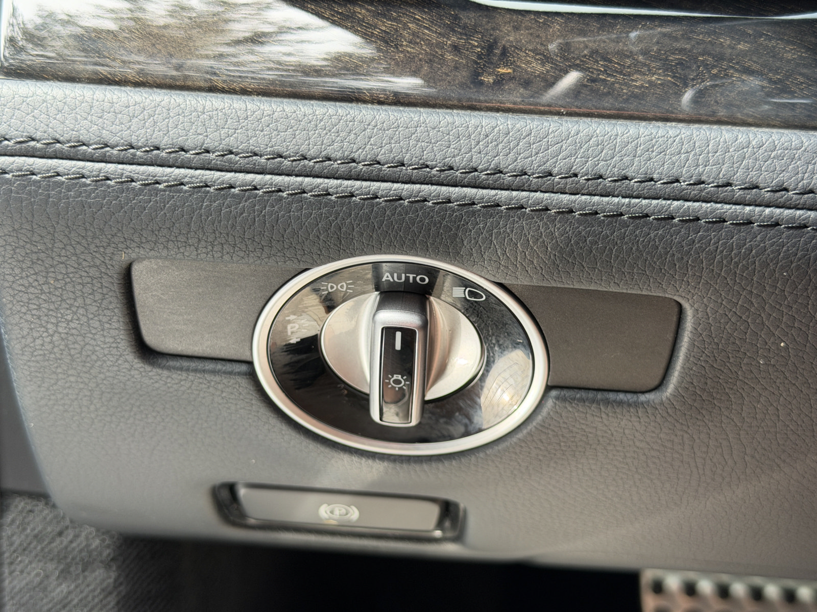 Used 2020 Mercedes-Benz SL 450 image 30