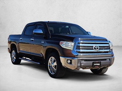 Used 2017 Toyota Tundra 1794 Edition image 3