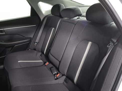 Certified 2025 Hyundai Sonata SEL FWD image 28